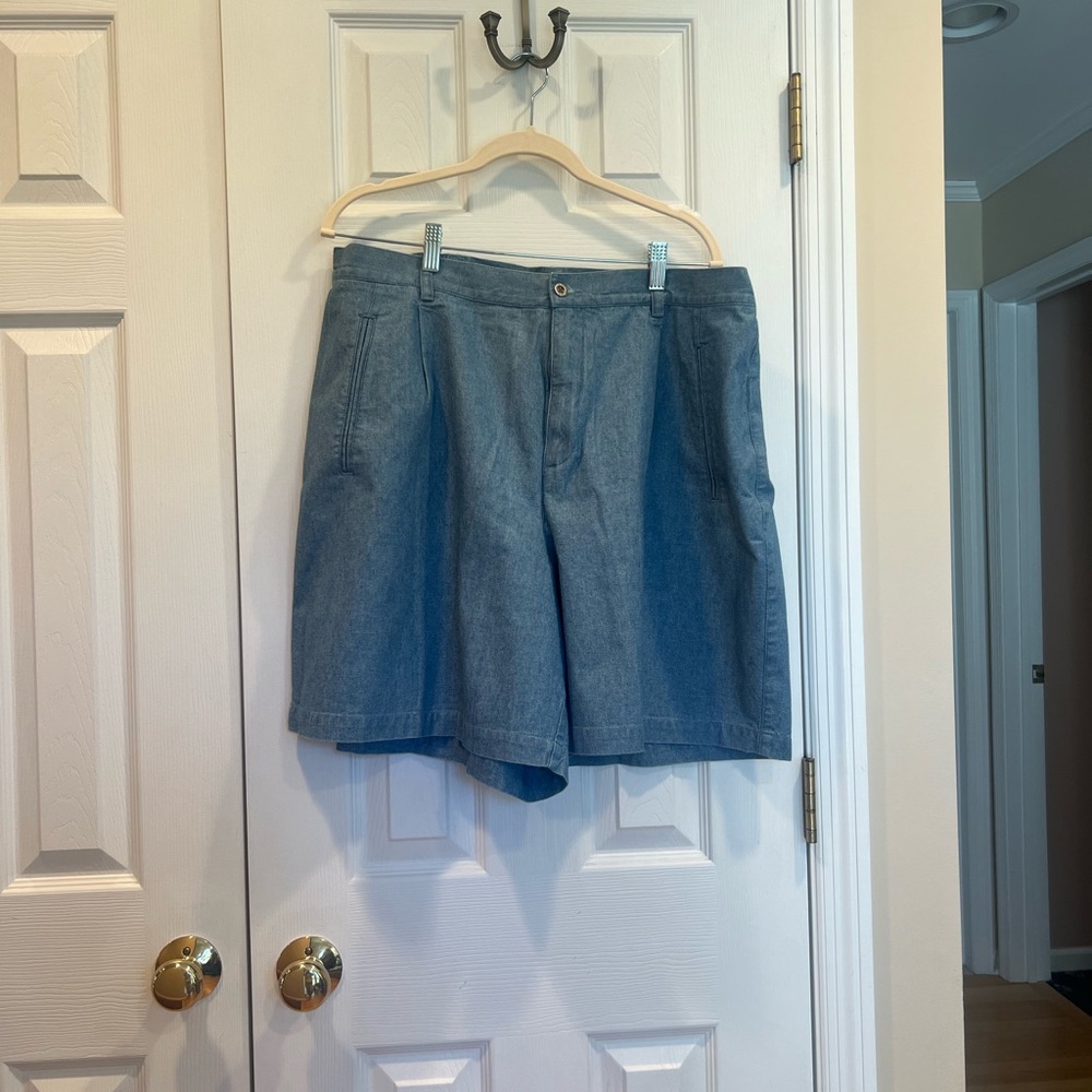 Elizabeth Petite Denim Shorts